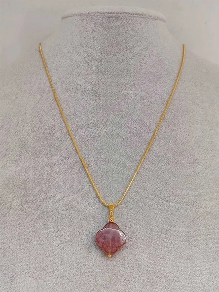 Çilek Kuvars Taşı Kolye Ucu Yonca Temalı Altın Kaplama Zincirli (49792) - Resim 2