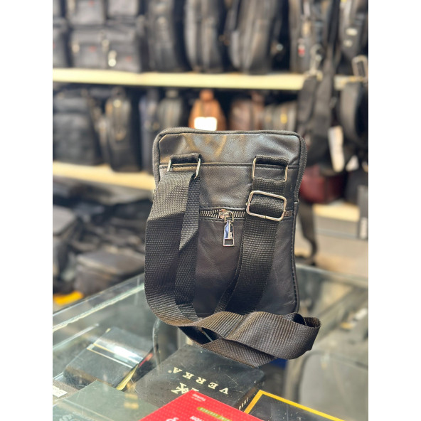 TRG POLO SİYAH DERİ OMUZ ÇANTASI - Resim 3