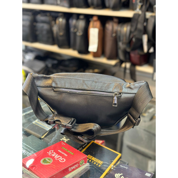 TRG POLO SİYAH HAKİKİ DERİ OMUZ BEL ÇANTASI ürün görseli 1