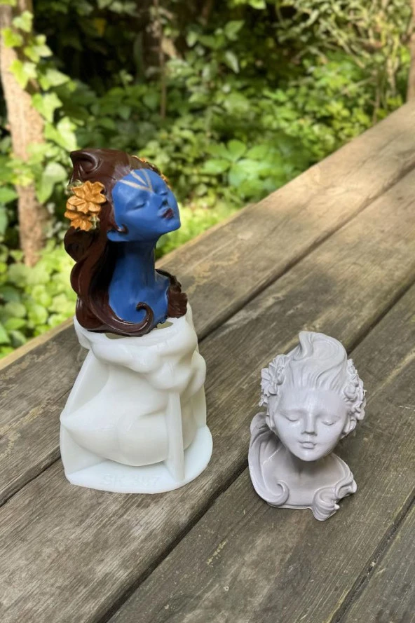 Tina Gözleri Kapalı Kadın Tekli Silikon Mum Kalıbı