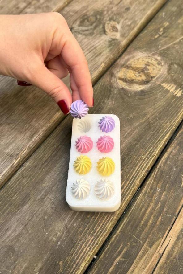 Beze Yedili Silikon Mum Kalıbı ürün görseli