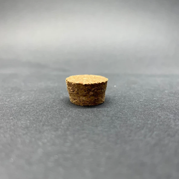 Mantar Tıpa  17mmx15mmx10mm   , Küçük şişeler için  x 25 adet - 1