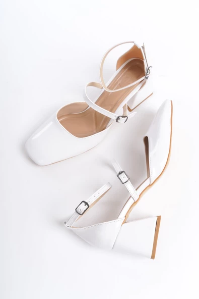 Sigva Mary Jane Yazlık Beyaz Rugan Kalın Topuklu Bantlı Ayakkabı ürün görseli