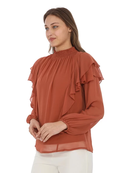 Omuz Fırfırlı Yaka Gipeli Şifon Bluz 6001-Taba - 2