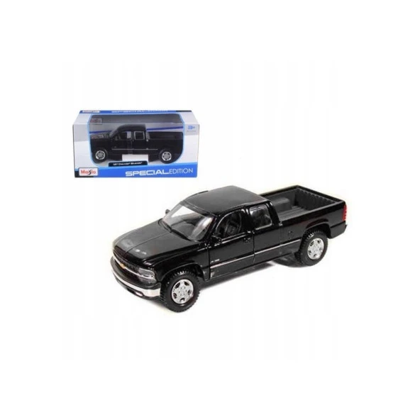 MAY31941 Maisto Chevrolet Silverado 1:27 Model Araba