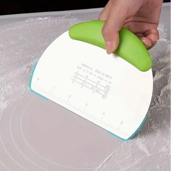 PASTALAND PLASTİK SAPLI ÖLÇEKLİ ÇELİK KAZIYICI - Resim 2