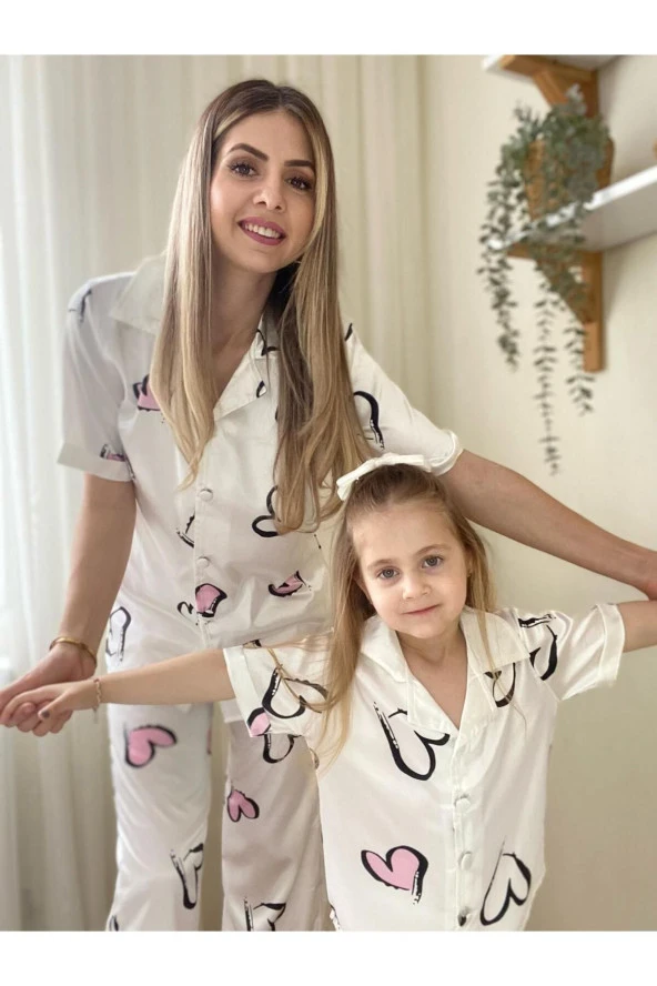 Anneler Günü kombini kalpli anne-kız pijama partisi saten (FİYAT BİR TAKIM İÇİN GEÇERLİDİR) - 2