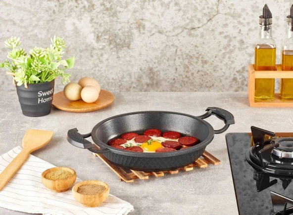 Kahramanlar Motto Serisi Granit Slikon Saplı Döküm Sahan 18cm