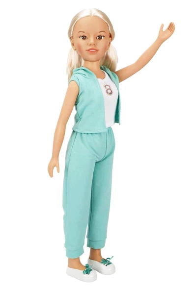 Çocuklar İçin Mükemmel Oyun Arkadaşı: Clara Sporty 80 cm Bebek - 4