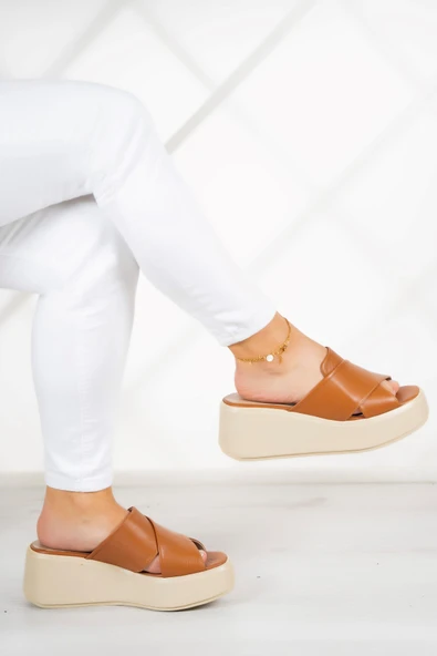 Erkan Saçmacı Olivia Taba Hakiki Deri Dolgu Topuk Terlik