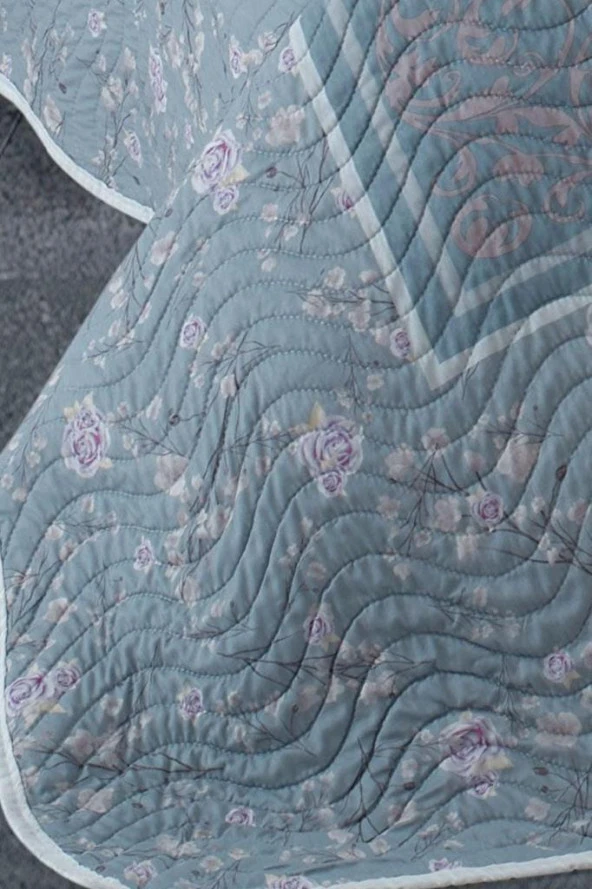 Rosabel Baskılı Kapitoneli Çift Kişilik Yatak Örtüsü - Resim 3