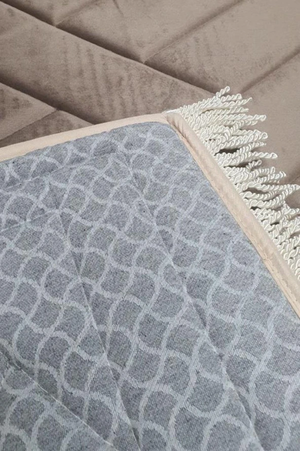 Çeyizdiyarı Saliha Kadife Dolgulu Seccade Kahverengi - Resim 2