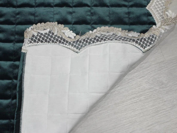 Fransız Güpürlü Minel Kapitoneli Kadife Seccade Yeşil - Resim 4