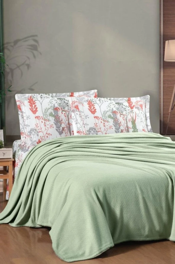 Taç Kristal Breeze Ponponlu Çift Kişilik Pike Takımı Haki