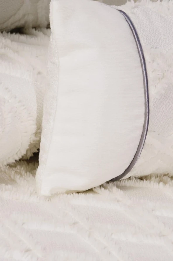 Harley Dolgulu Şönil Çift Kişilik Yatak Örtüsü Krem - Resim 2