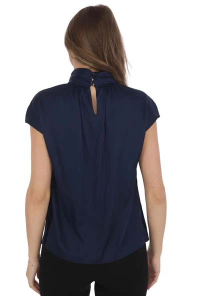 Yaka Drape Detaylı Saten Bluz 01-Lacivert - 5
