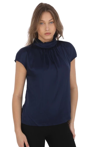 Yaka Drape Detaylı Saten Bluz 01-Lacivert - 3