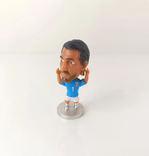 Buffon Futbolcu 3D 7 cm Figür Futbol Yıldızı Biblo