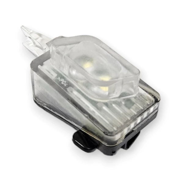 Audi A4 2021-2024 Sağ Arka Kapı Kolu Altı Led Lambası 8W0947134