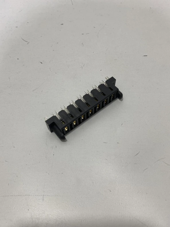 Amphenol 10106123-7000002LF Güç Konnektörü 5 Adet - Resim 2