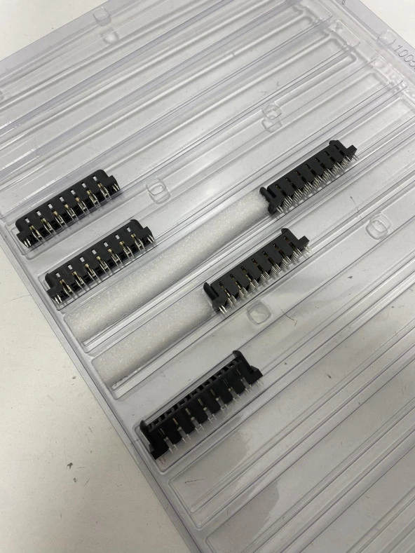 Amphenol 10106123-7000002LF Güç Konnektörü 5 Adet - Resim 5