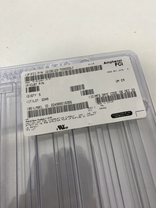 Amphenol 10106123-7000002LF Güç Konnektörü 5 Adet - Resim 6