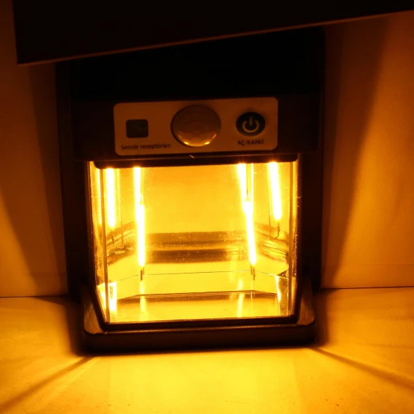 Sensörlü Güneş Enerjili Dış Aydınlatma Yeni Nesil Ampül Sarı Işıklı Aplik 10 W Portatif Fener Lamba - 5
