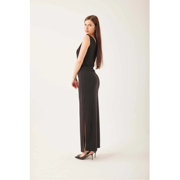 OMUZ BAĞLAMALI SİYAH BUZİ ELBİSE