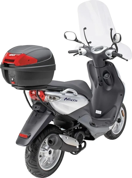 Givi E300N Motosiklet Arka Çanta Kırmızı Reflektörlü 30 Litre - Resim 3