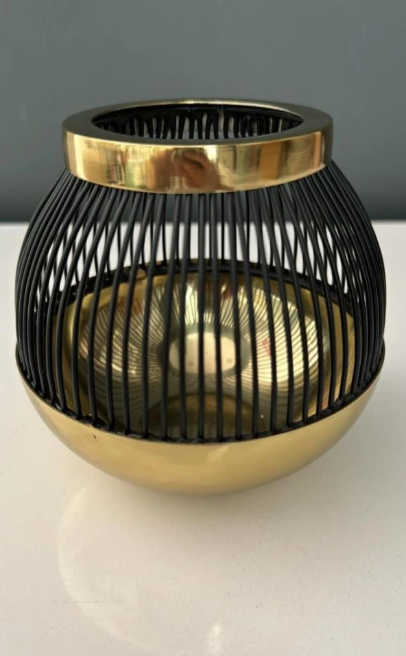 LAMEDOR SKULT GOLD BLACK SMALL T-LIGHT HOLDER 13X13X11 CM ürün görseli