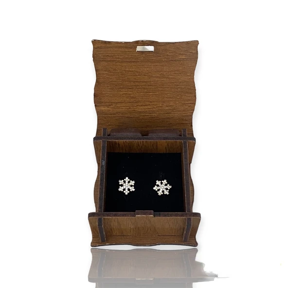 Kar Tanesi Altın Küpe - Resim 3