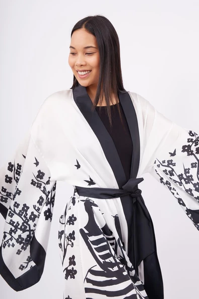 Peraluna BEACH GIRLS LONG KIMONO Baskılı Saten Kadın Uzun Kimono - Siyah/Beyaz - 2