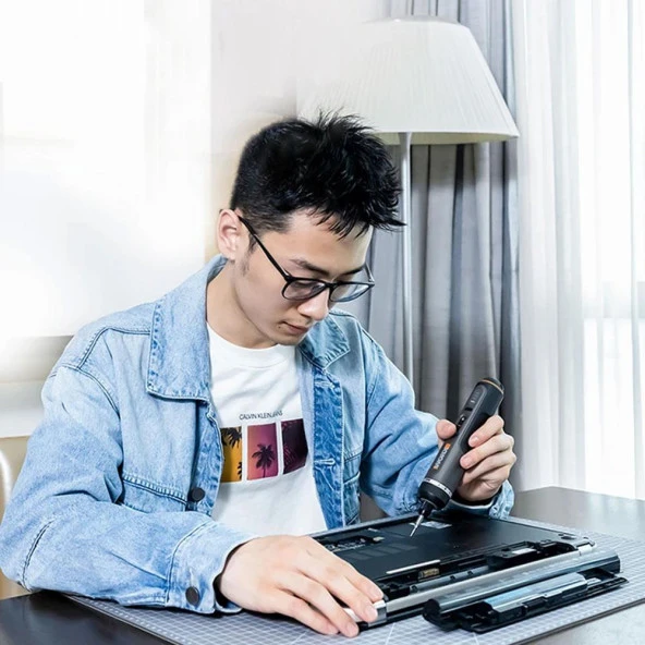 WORX WX242 4Volt/2.0Ah. Li-ion Akıllı Tork Ayarlı Şarjlı Tornavida + 30 Adet Bits Uç - Resim 4