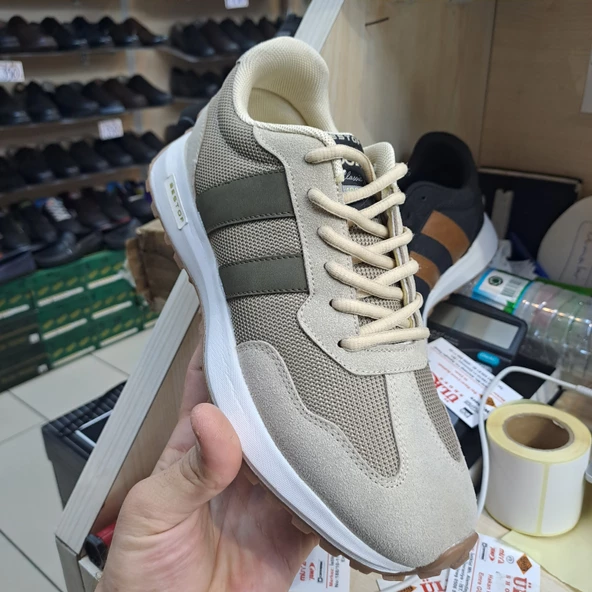 Erkek Krem Mevsimlik Kauçuk Kaymaz Taban Comfort Sneaker