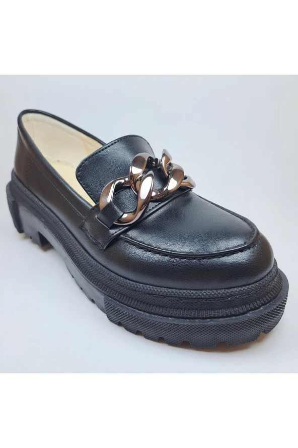 Kadın Siyah Zincirli Kalın Taban Loafer Makosen Ayakkabı Zincir Loafer