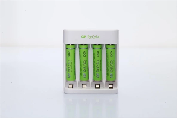 GP E411 Usb Şarj Cihaz + 4 Adet AAA 950 mAh Şarjlı İnce Kalem Pil