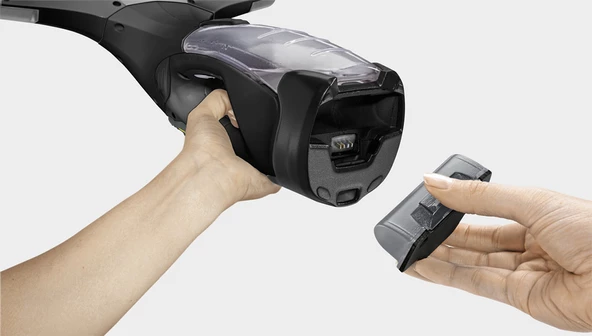 Karcher WV 5 Plus N Black Edition Şarjlı Cam ve Yüzey Temizleyici - 3