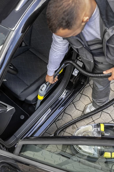 Karcher Puzzi 8/1 Koltuk Yıkama Makinesi - 6