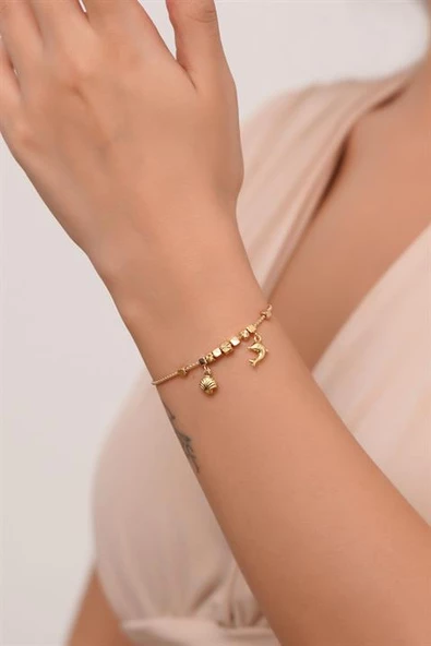 Altın Sallantılı Charm Bileklik