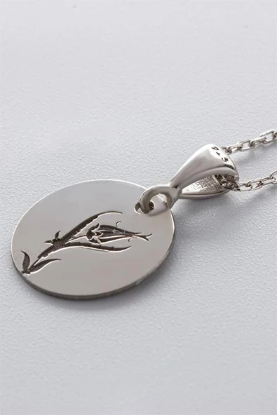 Kadın 925 Ayar Gümüş Plaka Kolye