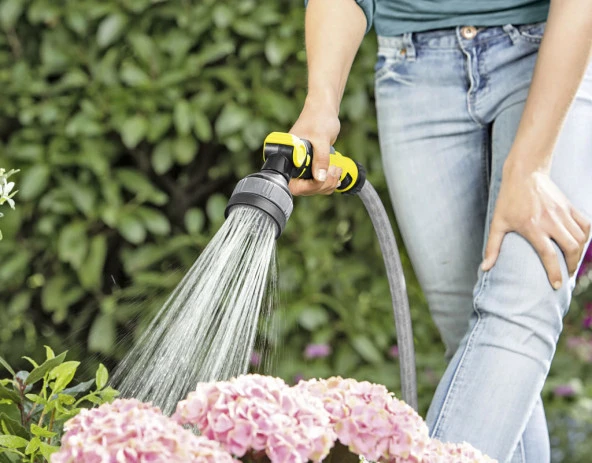 Karcher 2645-269 Dört Fonksiyonlu Bahçe Sulama Tabancası - 2