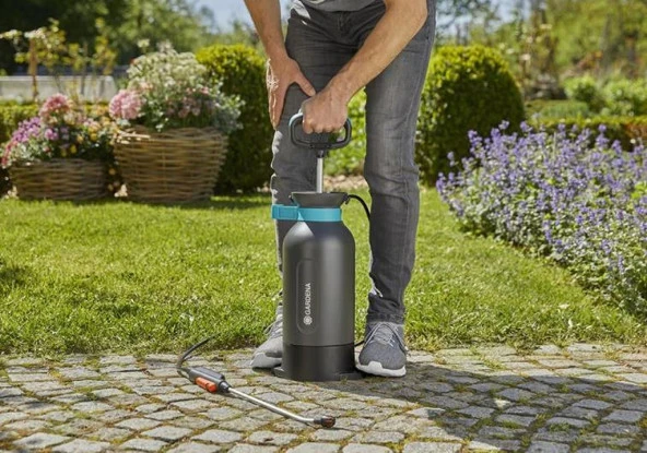 Gardena 11130 İlaç Pompası 5 Litre - 4