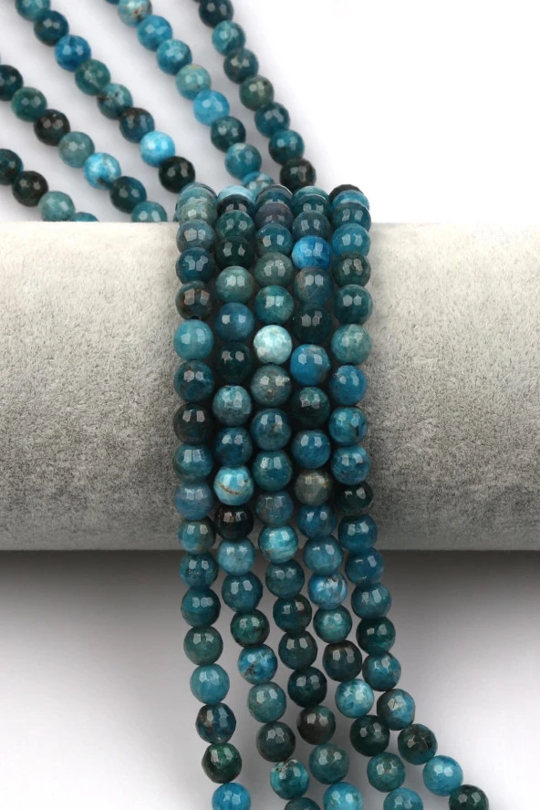 Apatit Doğal Taş Dizi 8 mm Fasetli Küre Kesim ürün görseli