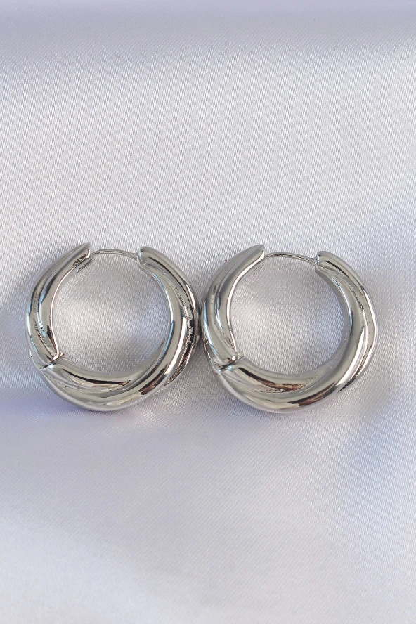 Pirinç Gümüş Renk Asimetrik Kıvrım Küpe - EBJ240601W24750 ürün görseli