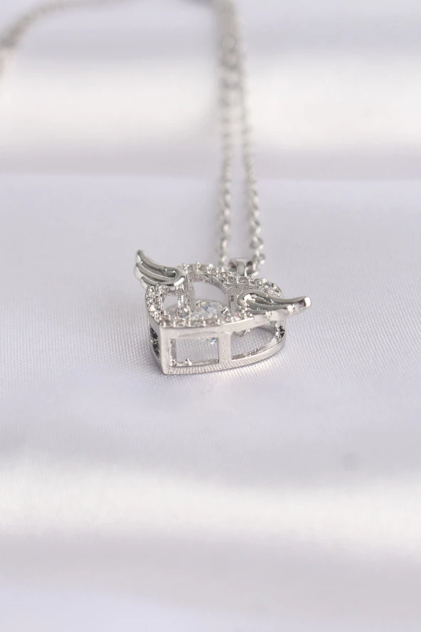 316L Çelik Zincir Gümüş Renk Zirkon Taşlı Kanatlı Kalp Kolye - EBJ240601W24603 - Resim 3