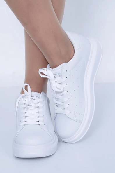 Lady Classy Beyaz Rahat Kalıp Bağcıklı Sneaker - 3