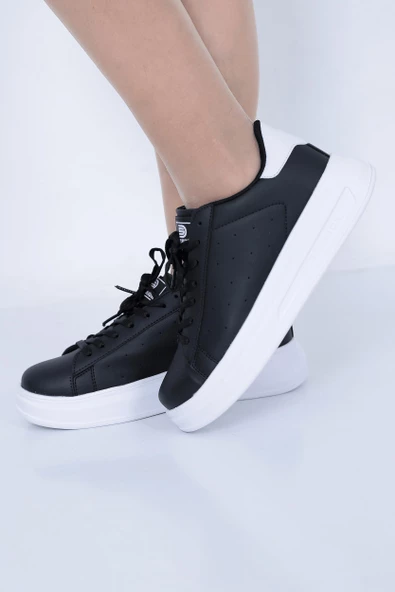 Lady Classy Siyah Rahat Kalıp Bağcıklı Sneaker - 2