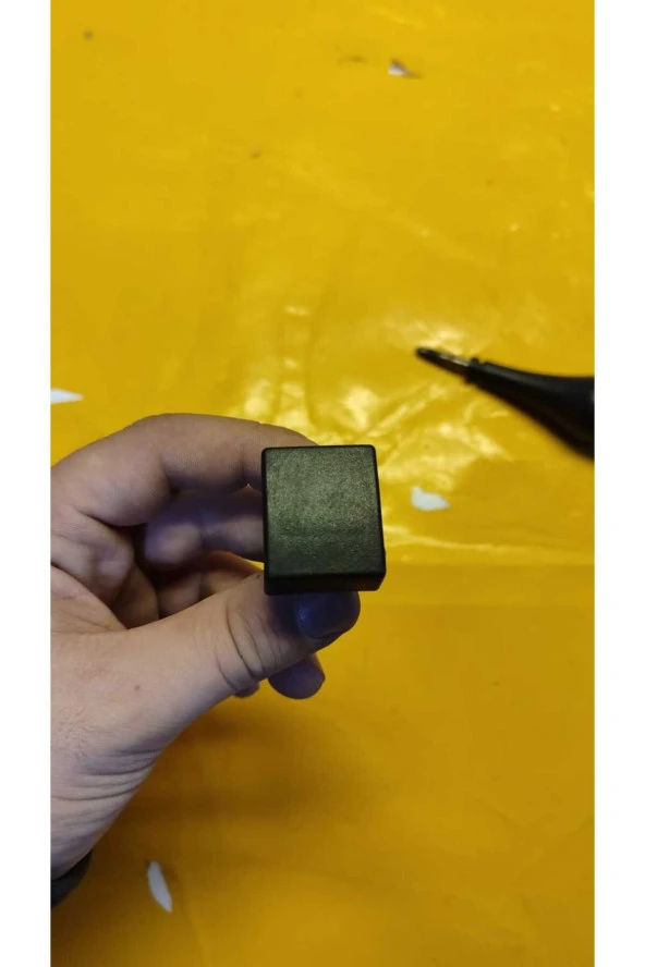 Opel B2 Tekli Boş Tuş Orijinal Çıkma Vectra B, Omega B Uyumlu