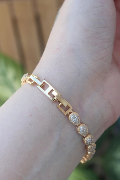 Vip Seri Pirinç Zirkon Taşlı Gold Renk Damla Model Bileklik - TJ-BB6077 - 2
