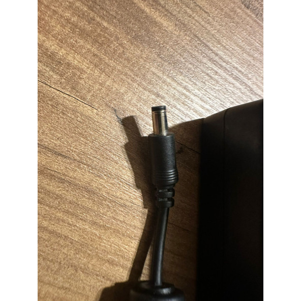 Seasonic SSA-0901-12, 80W, 12V 6.67 AMPER 80W ADAPTÖR 2.EL 1 YIL GARANTİLİ - Resim 3